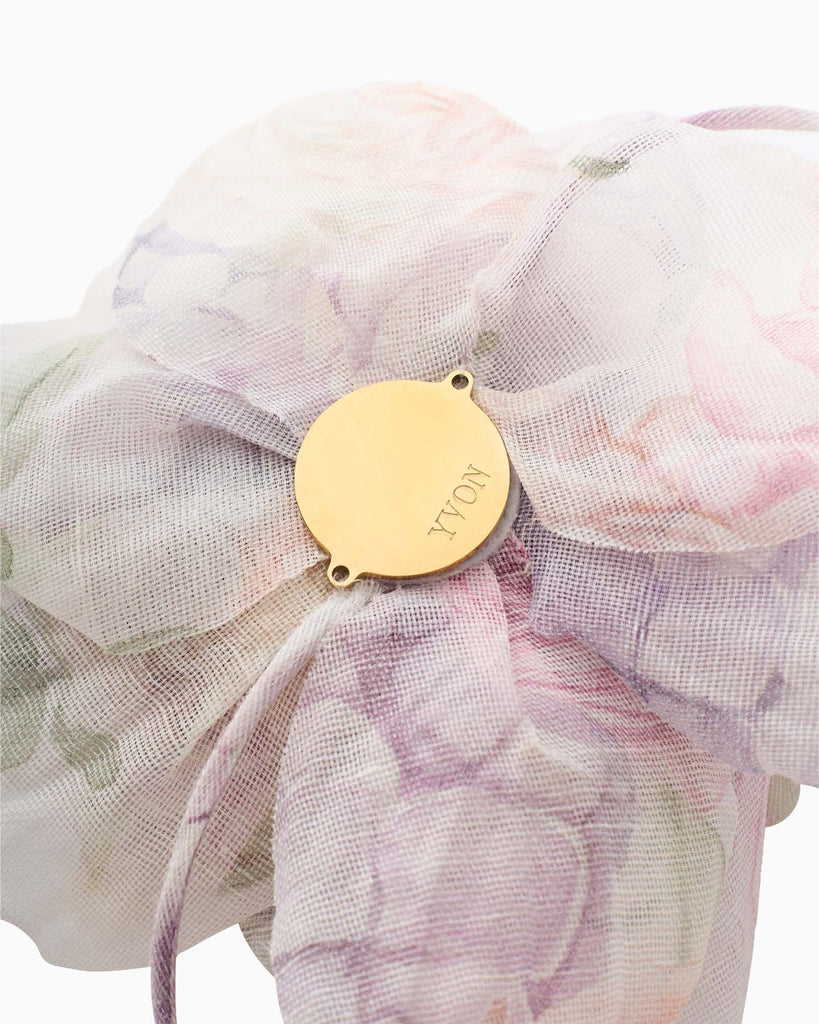 Peony choker